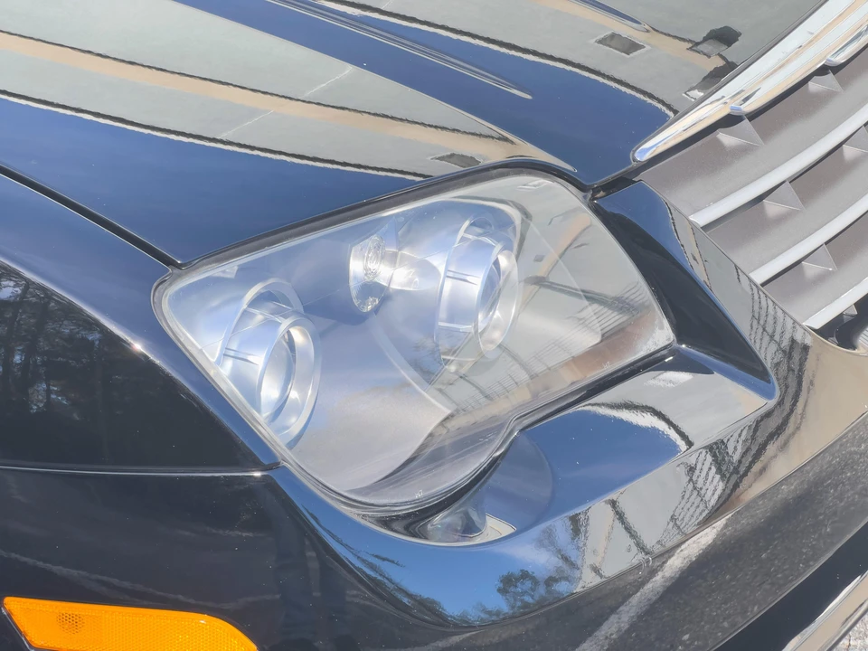 2006 Chrysler Crossfire - Image 27 of 31