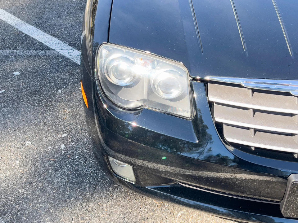 2006 Chrysler Crossfire - Image 28 of 31
