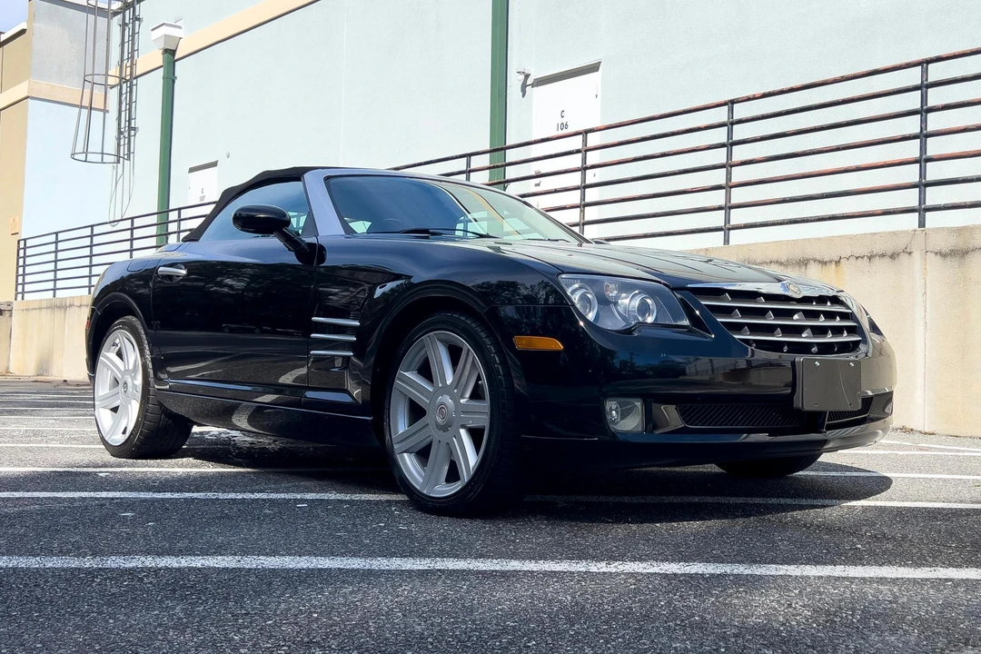 2006 Chrysler Crossfire - Image 20 of 31