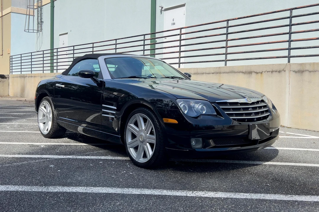 2006 Chrysler Crossfire - Image 21 of 31