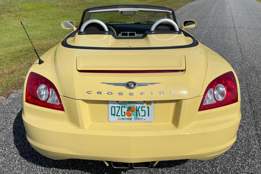 2006 Chrysler Crossfire - Image 5 of 31