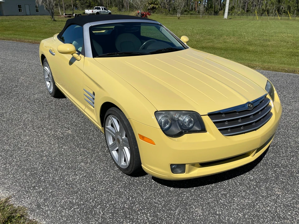 2006 Chrysler Crossfire - Image 26 of 31