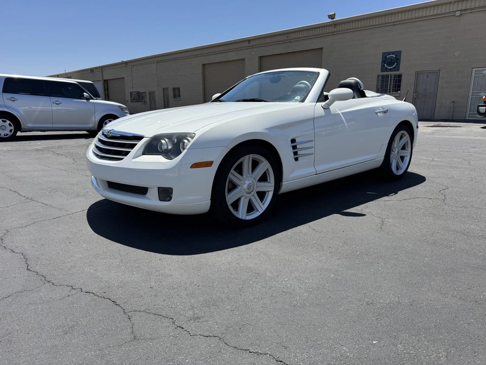 2006 Chrysler Crossfire - Image 3 of 31