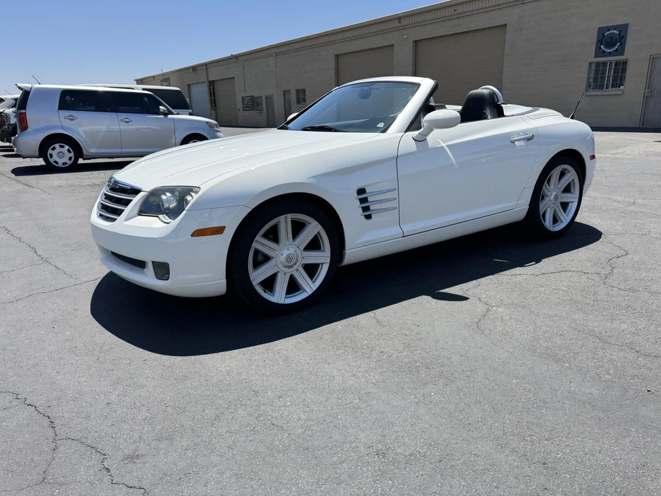 2006 Chrysler Crossfire - Image 4 of 31