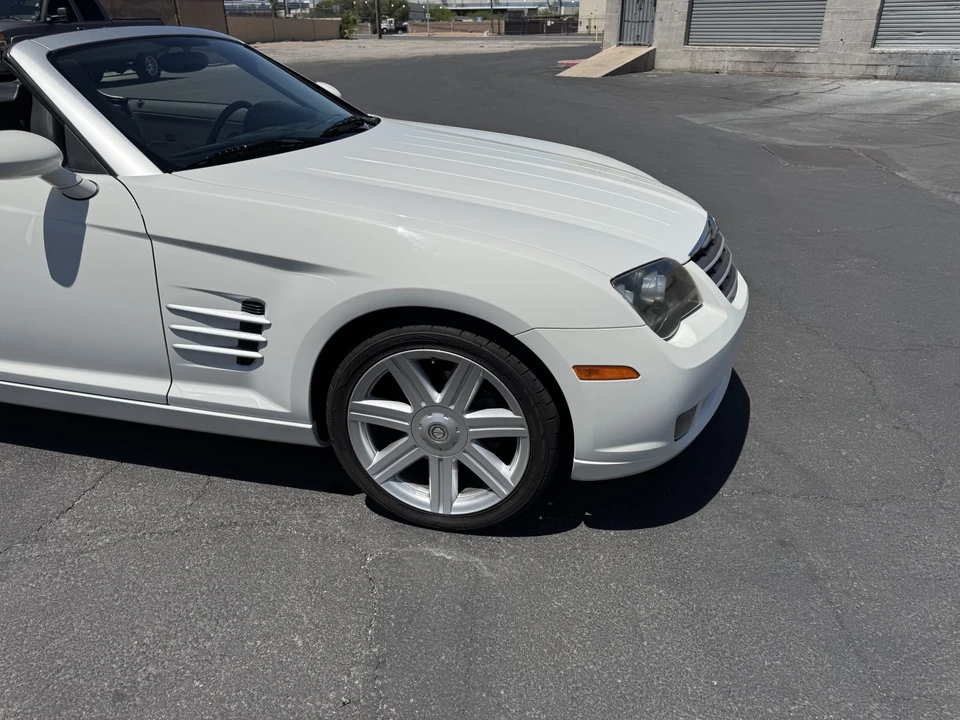 2006 Chrysler Crossfire - Image 15 of 31