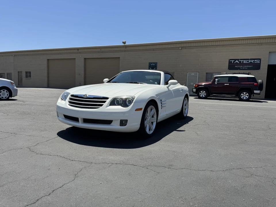 2006 Chrysler Crossfire - Image 18 of 31