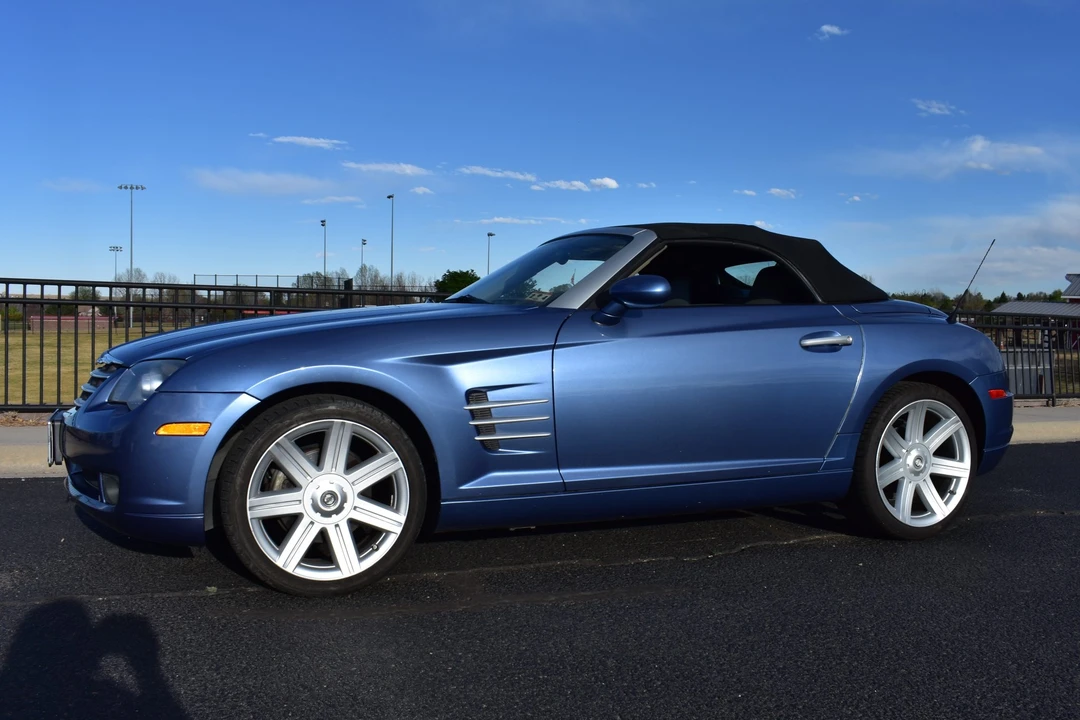 2006 Chrysler Crossfire - Image 13 of 31