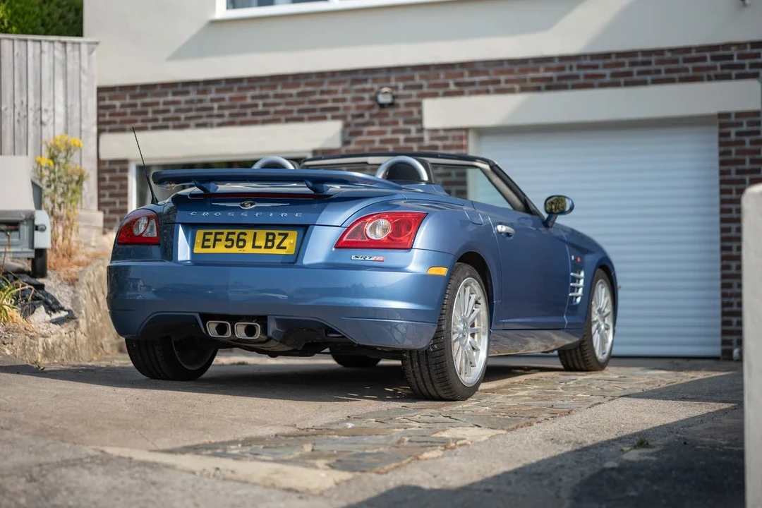 2006 Chrysler Crossfire - Image 8 of 31