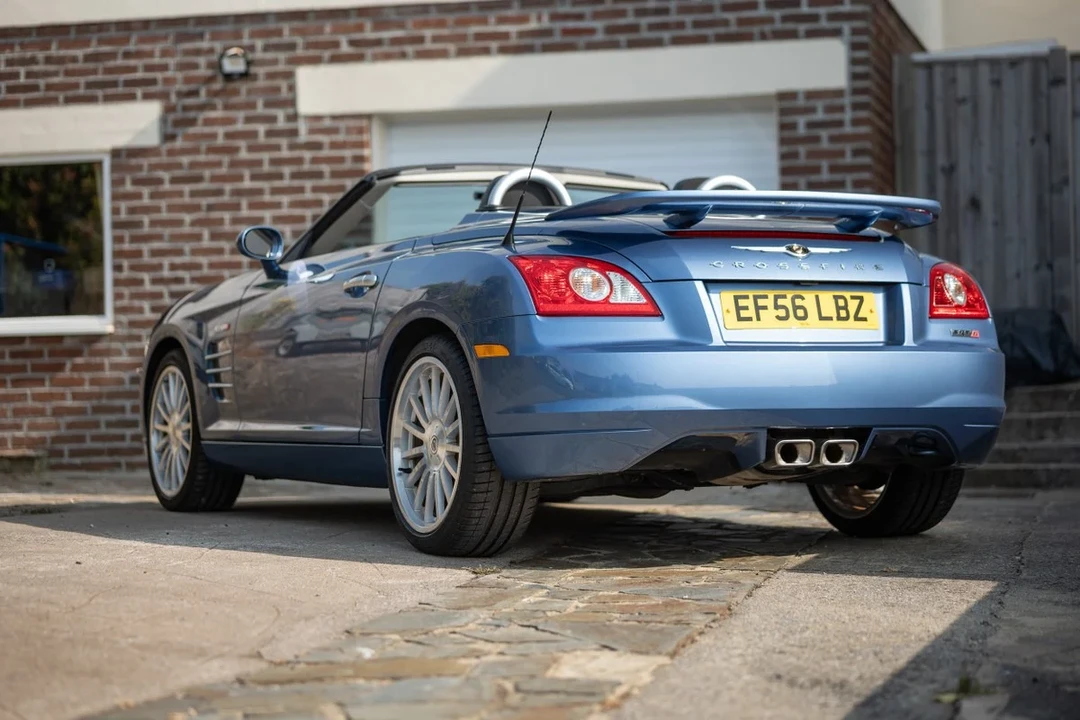 2006 Chrysler Crossfire - Image 14 of 31