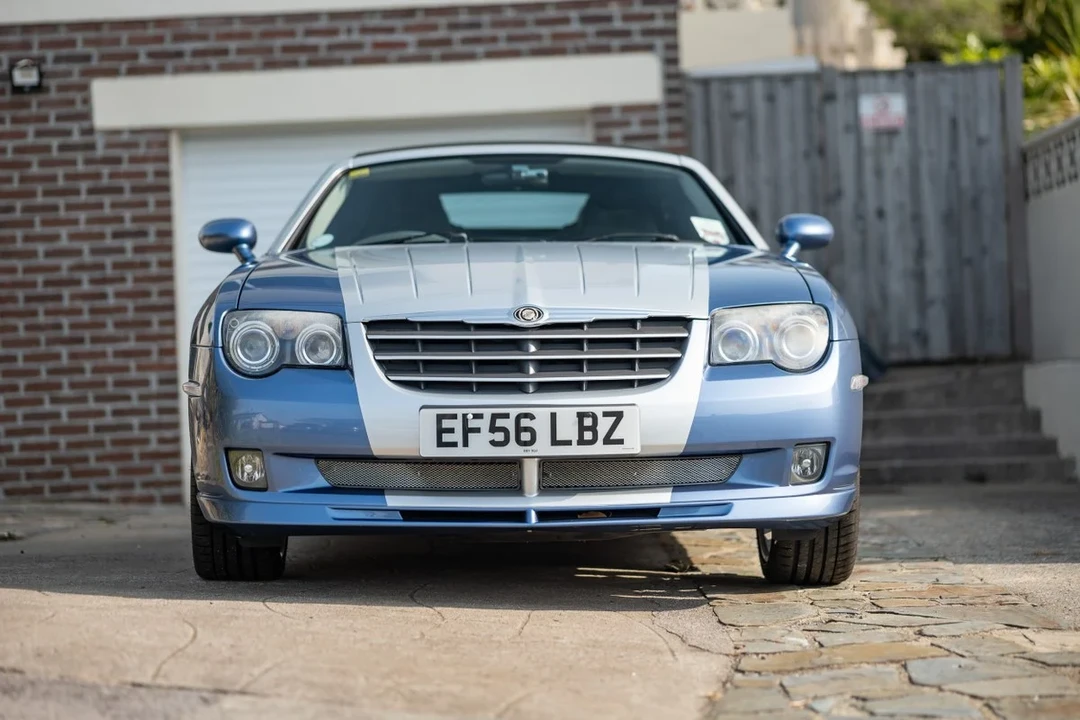 2006 Chrysler Crossfire - Image 2 of 31