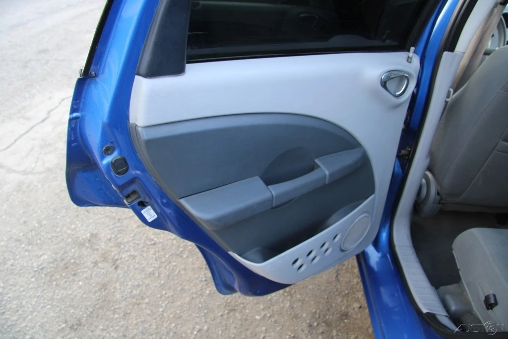 2006 Chrysler PT Cruiser - Image 18 of 21