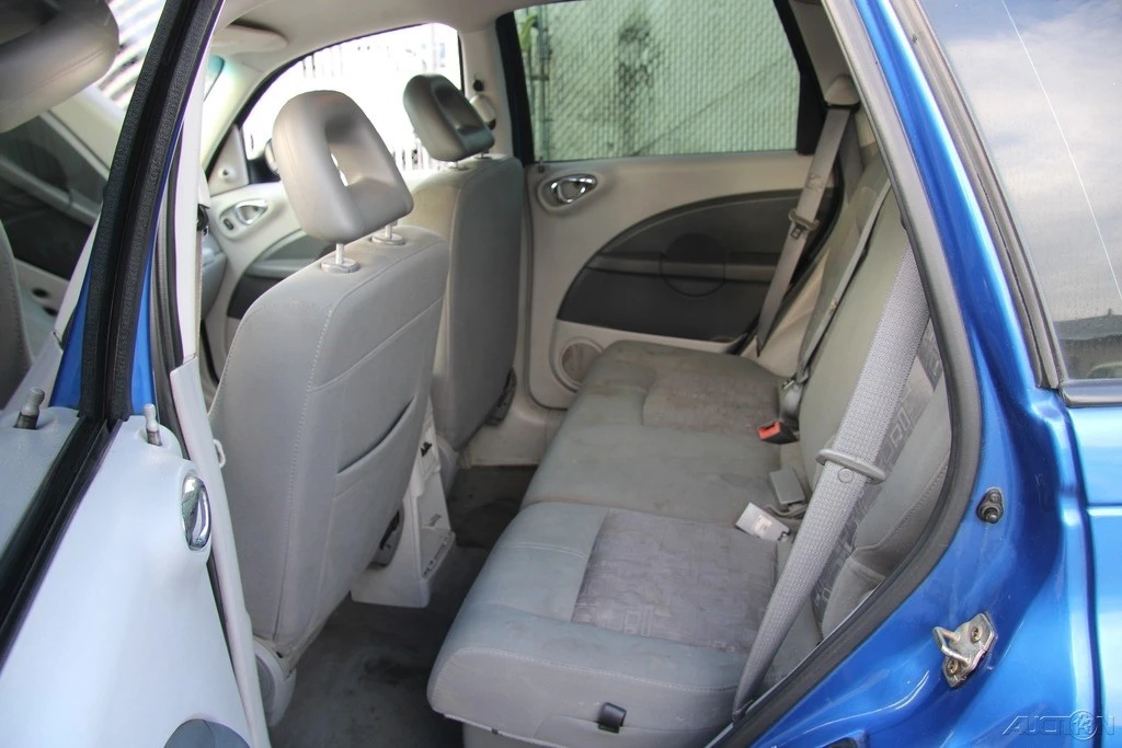2006 Chrysler PT Cruiser - Image 19 of 21