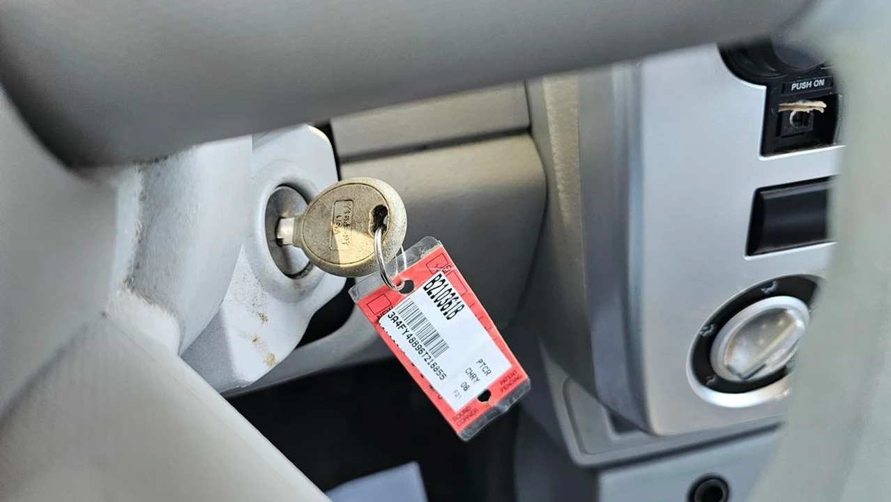 2006 Chrysler PT Cruiser - Image 16 of 21