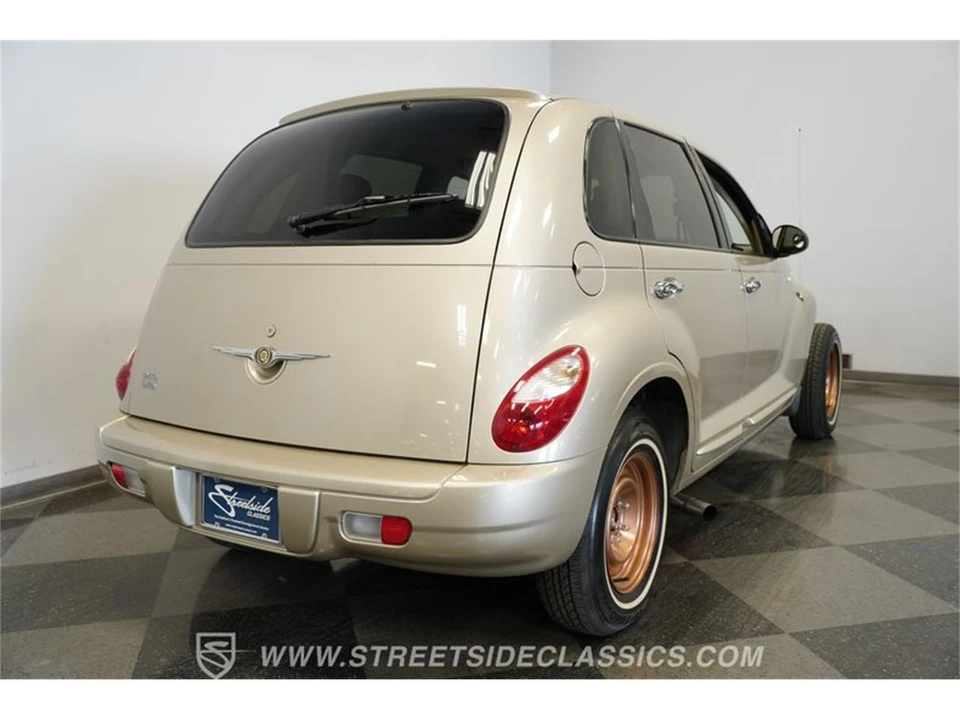 2006 Chrysler PT Cruiser - Image 10 of 31