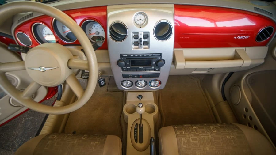 2006 Chrysler PT Cruiser - Image 2 of 11