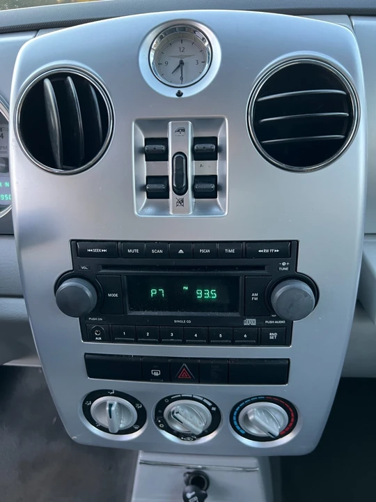 2006 Chrysler PT Cruiser - Image 16 of 21