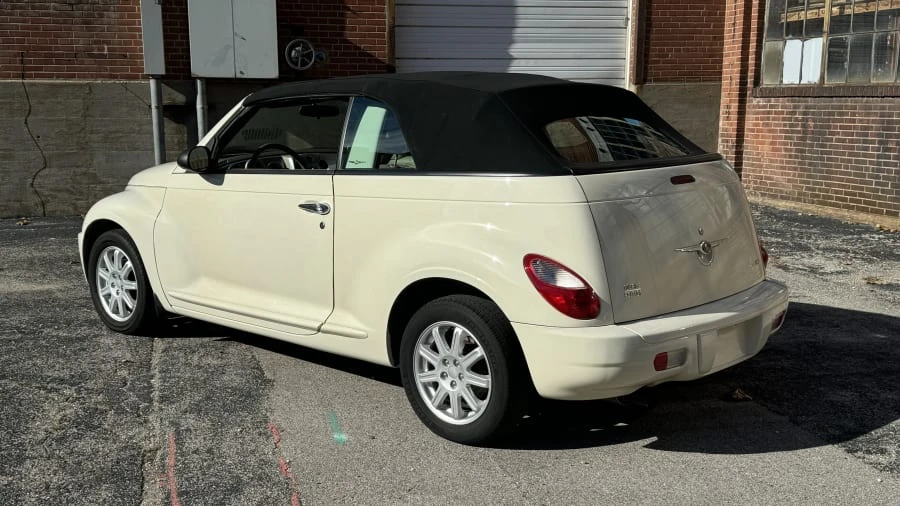 2006 Chrysler PT Cruiser - Image 3 of 9