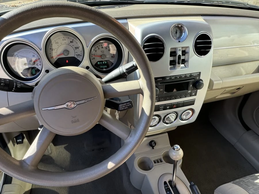 2006 Chrysler PT Cruiser - Image 6 of 9