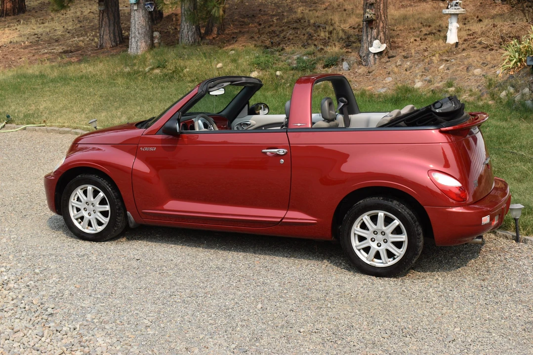 2006 Chrysler PT Cruiser - Image 10 of 31