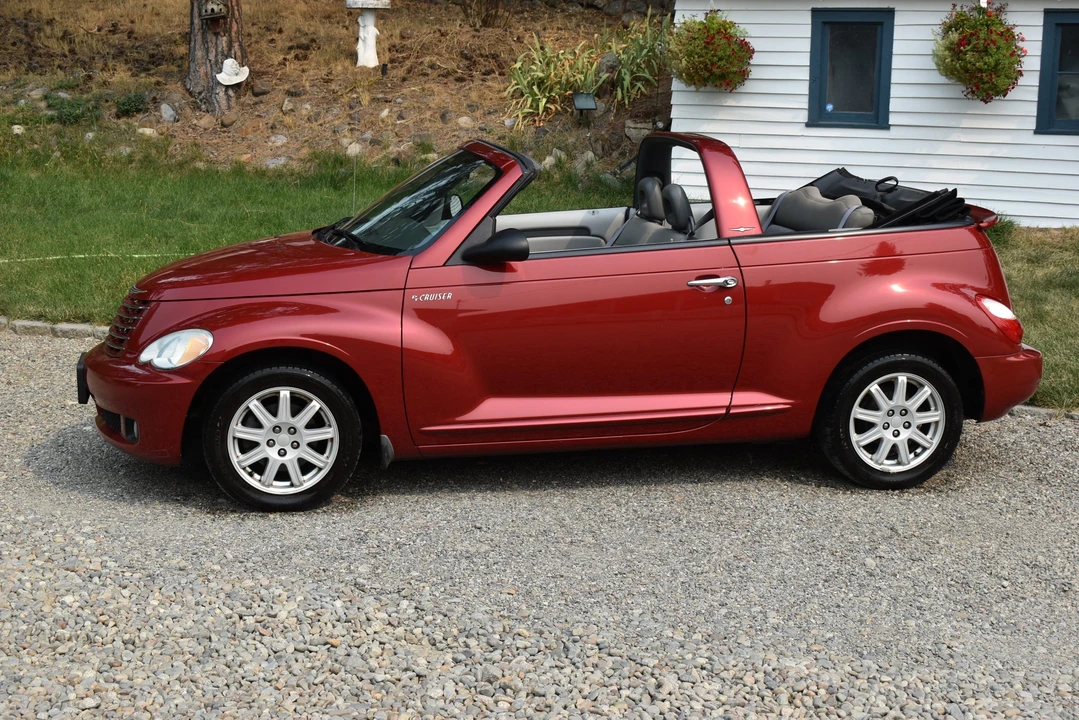 2006 Chrysler PT Cruiser - Image 9 of 31
