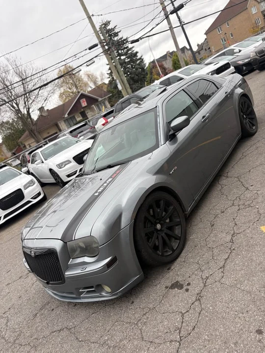 2006 Chrysler 300 (2005-2023) - Image 9 of 17