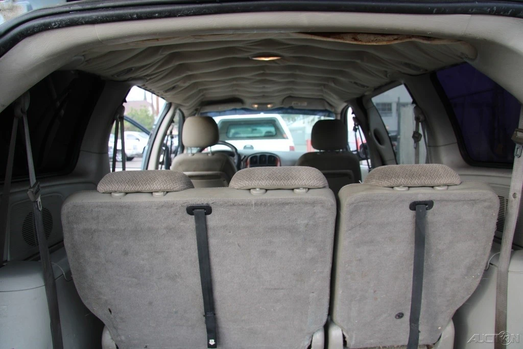 2006 Chrysler Town & Country - Image 21 of 21