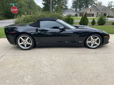 2006 Chevrolet Corvette Convertible LT2