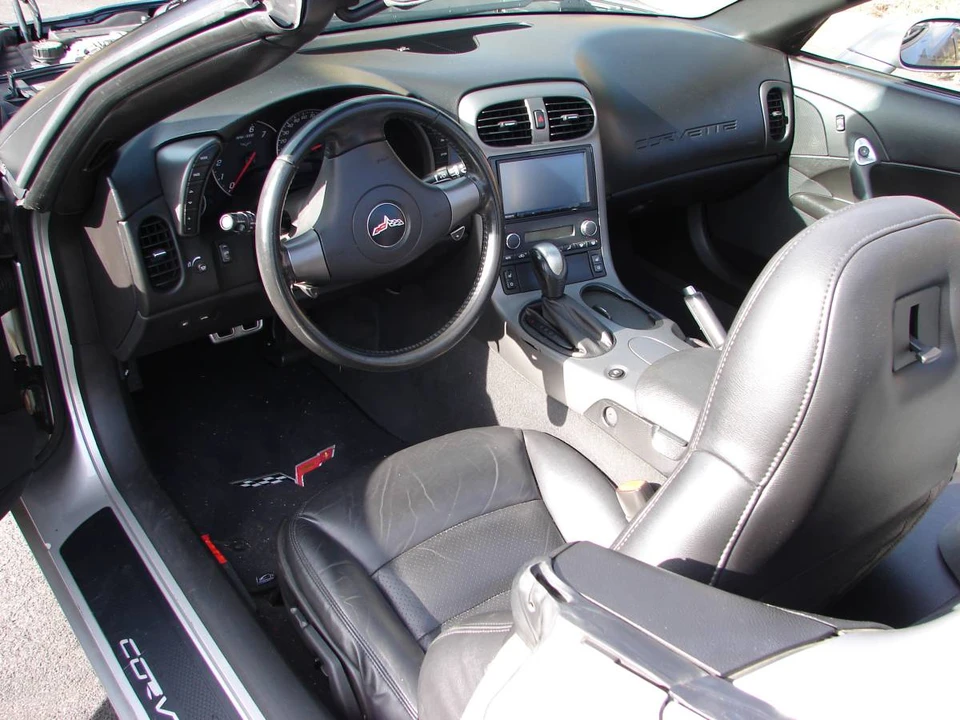 2006 Chevrolet Corvette C6 - Image 19 of 24