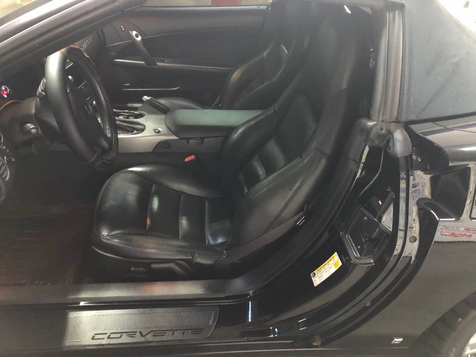 2006 Chevrolet Corvette C6 - Image 10 of 17