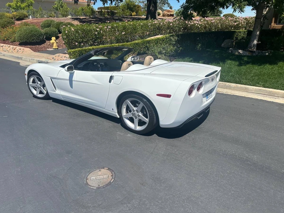 2006 Chevrolet Corvette C6 - Image 8 of 14