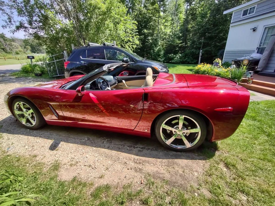 2006 Chevrolet Corvette C6 - Image 3 of 6