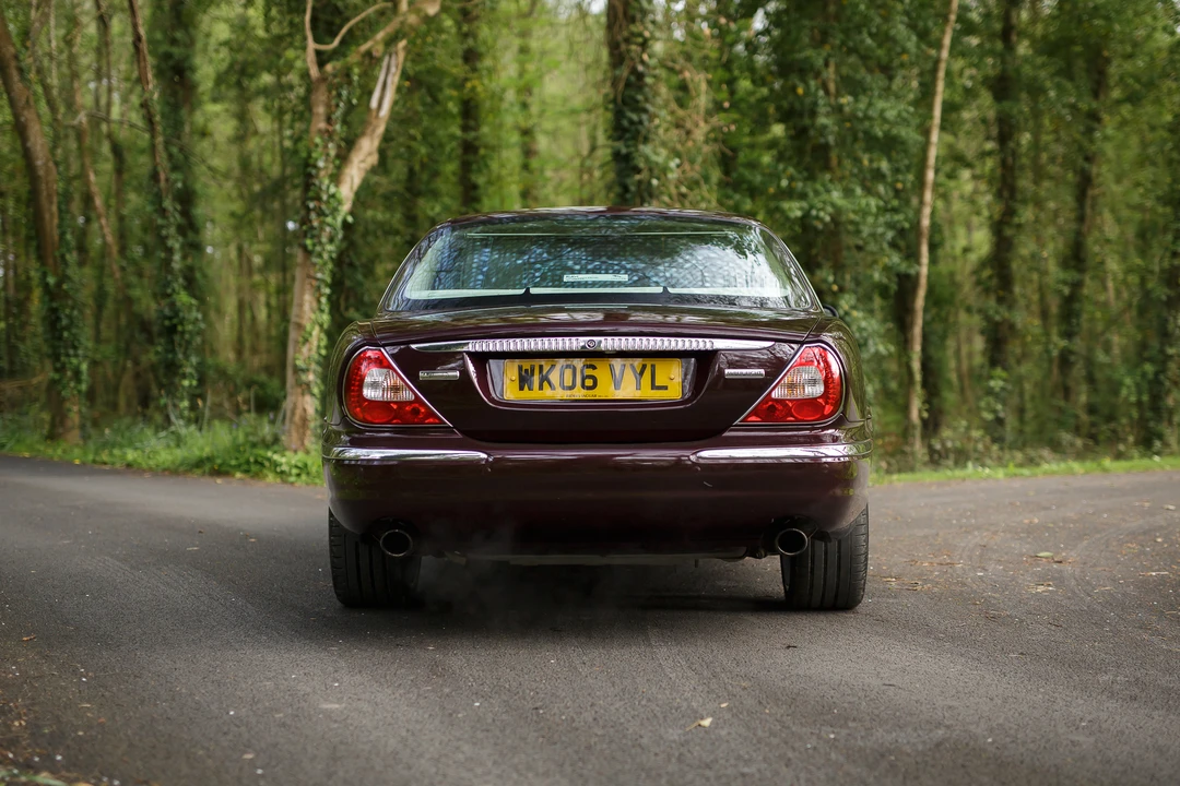 2006 Daimler - Image 5 of 31