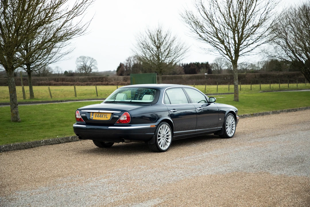 2006 Daimler - Image 6 of 31