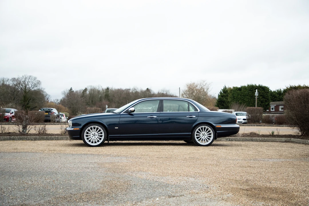 2006 Daimler - Image 9 of 31