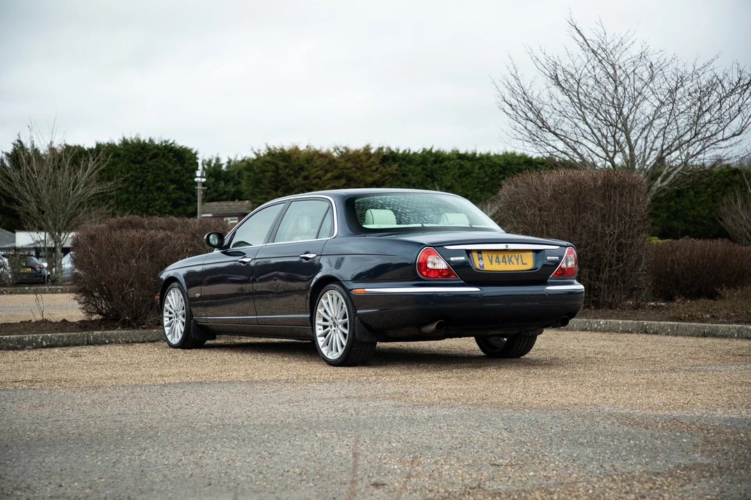 2006 Daimler - Image 16 of 31