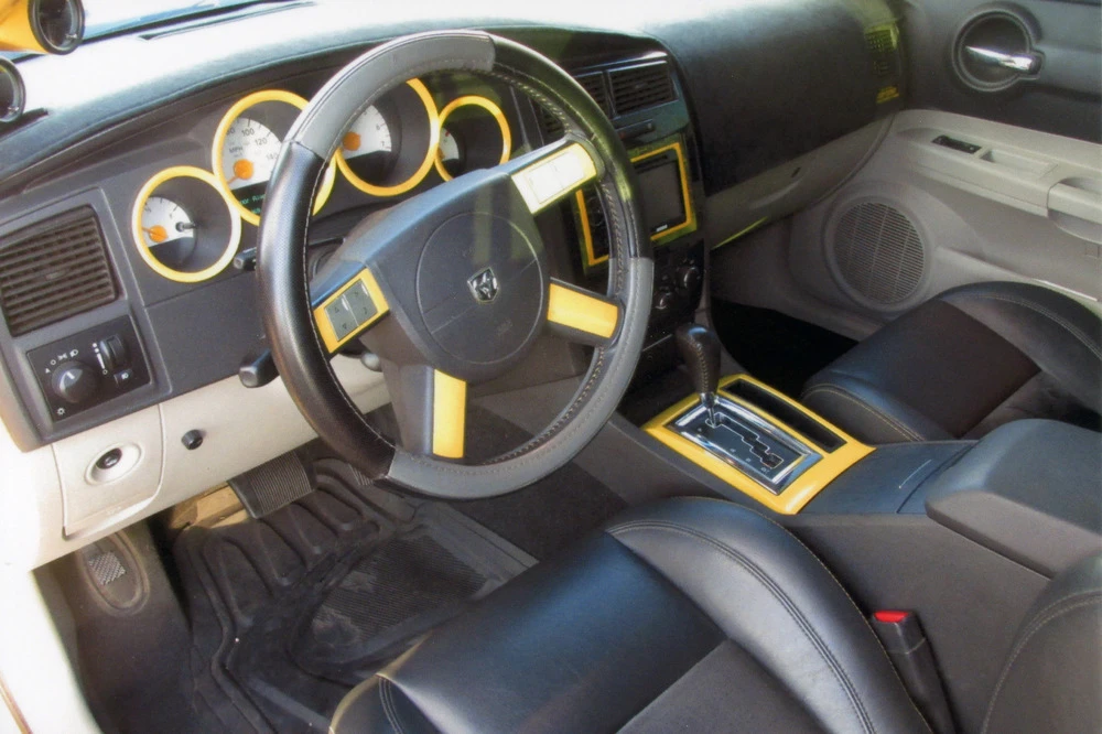 2006 Dodge Charger 6th Gen - Image 4 of 6