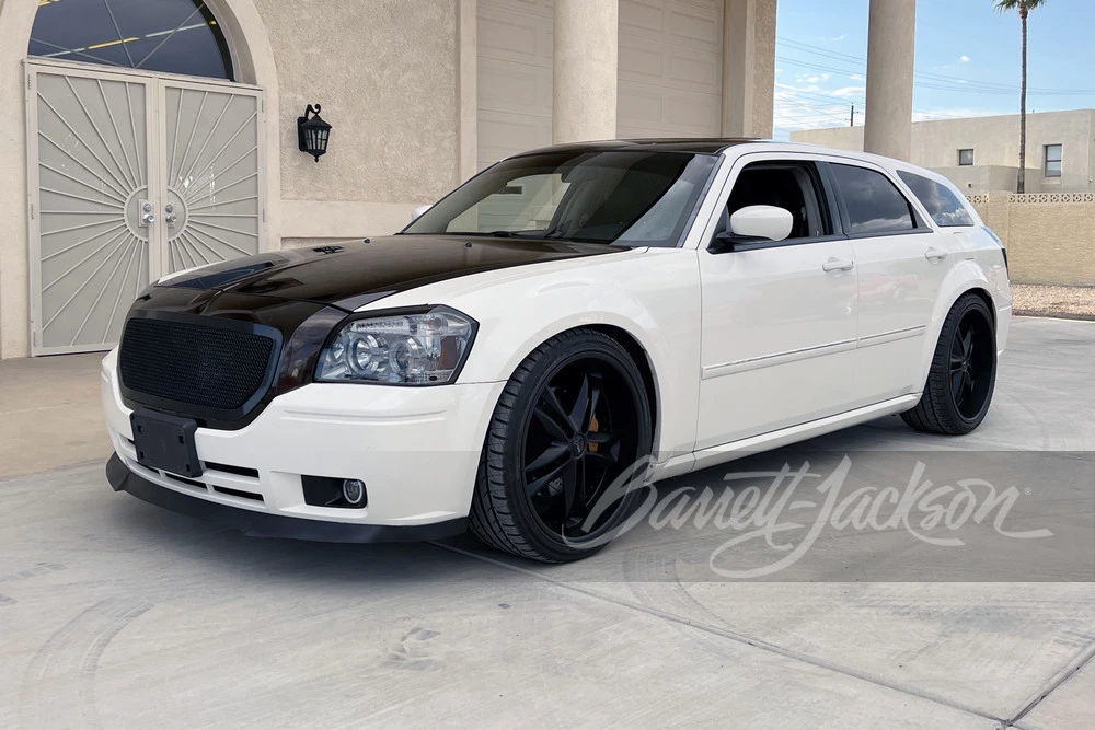 2006 Dodge Magnum 2nd Gen Wagon - Image 5 of 16