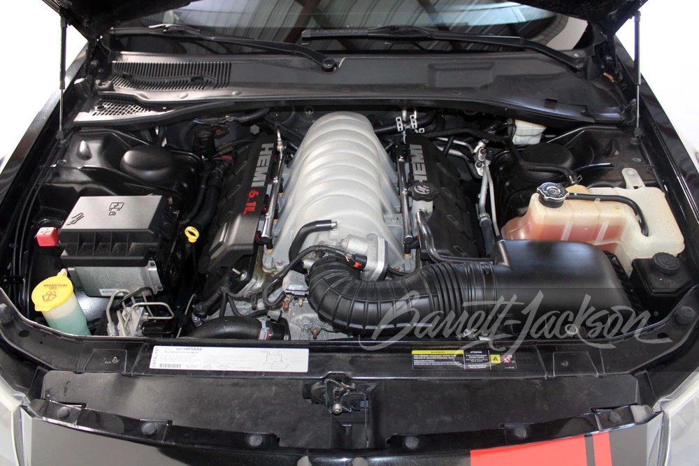 2006 Dodge Magnum SRT8 2nd Gen - Image 2 of 26