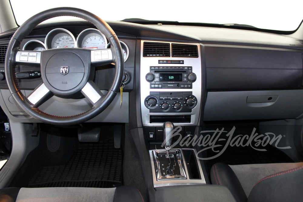 2006 Dodge Magnum SRT8 2nd Gen - Image 5 of 26