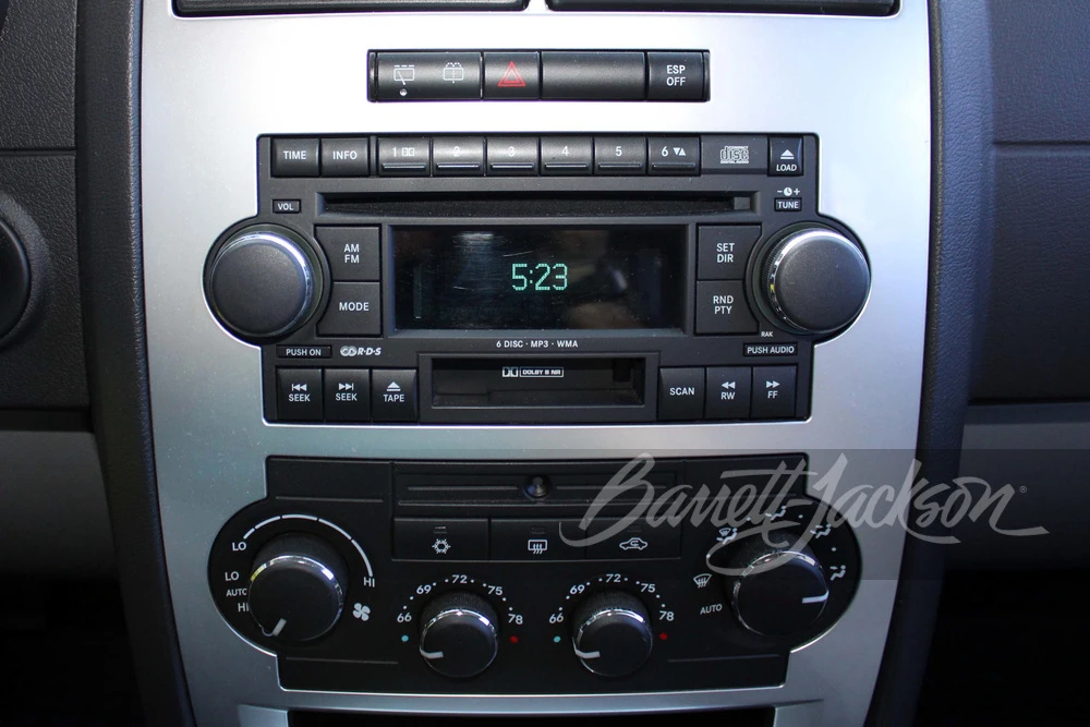 2006 Dodge Magnum SRT8 2nd Gen - Image 13 of 26