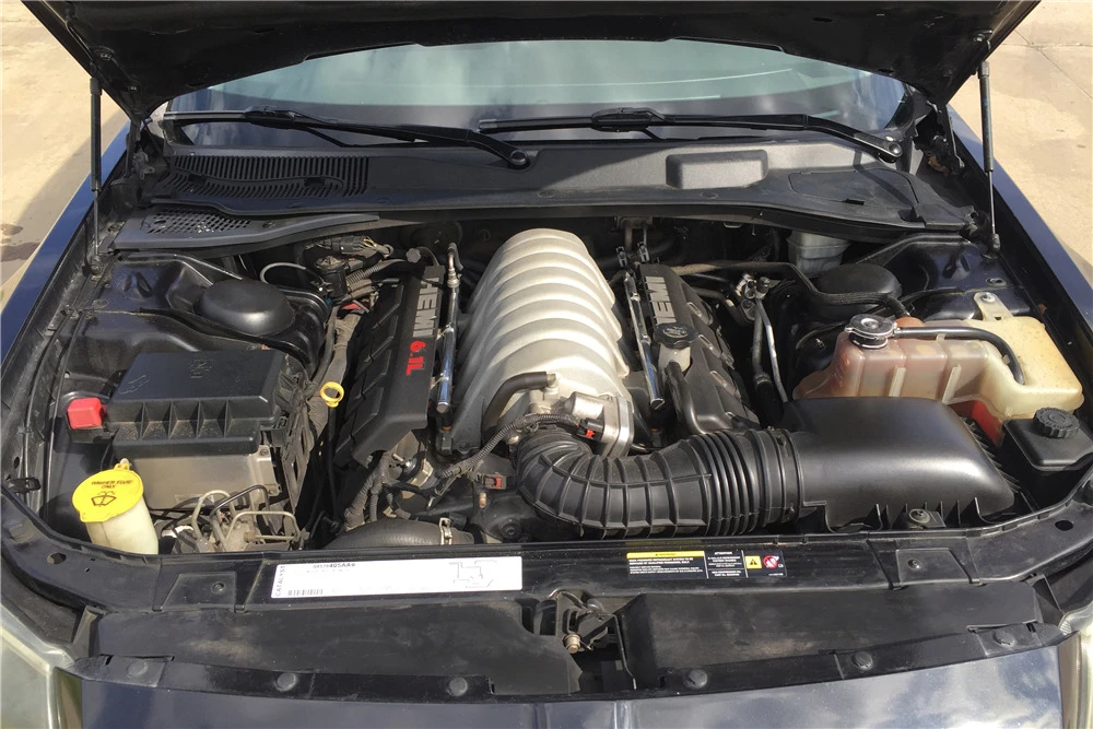 2006 Dodge Magnum SRT8 2nd Gen - Image 3 of 5
