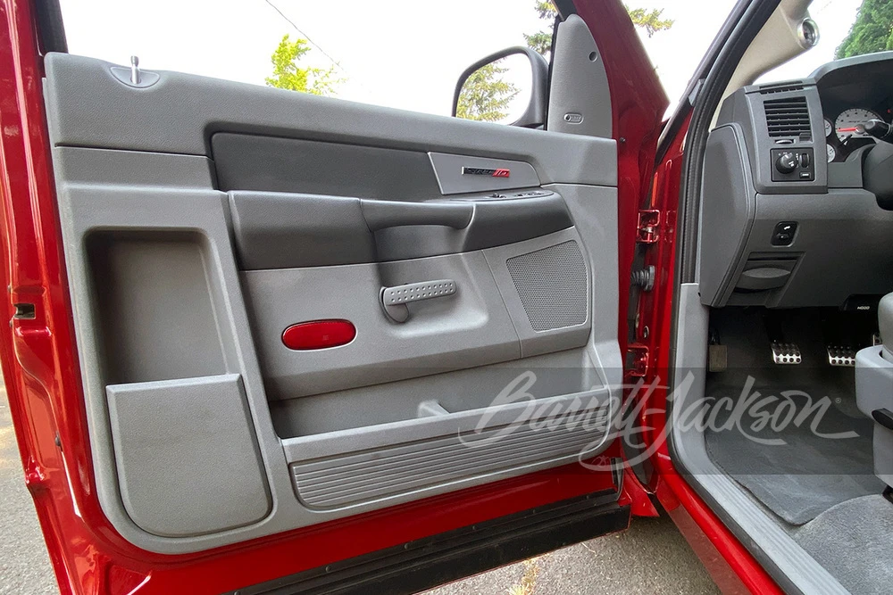 2006 Dodge Ram SRT-10 3rd Gen - Image 10 of 18