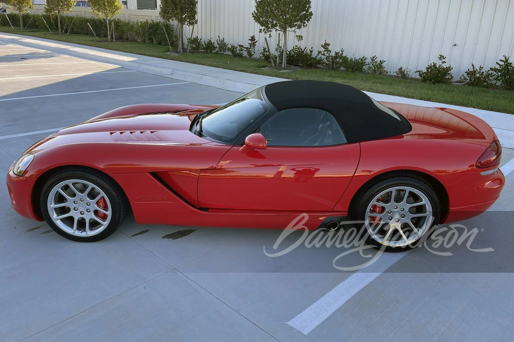 2006 Dodge Viper 3rd Gen - Image 16 of 16