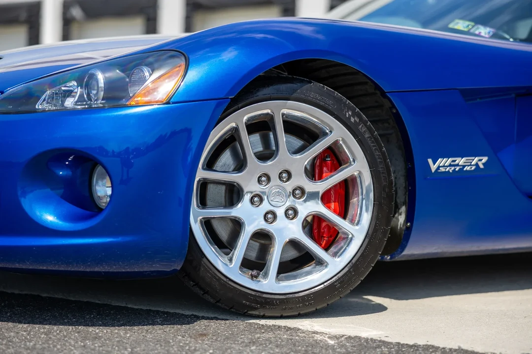 2006 Dodge Viper 3rd Gen - Image 5 of 31