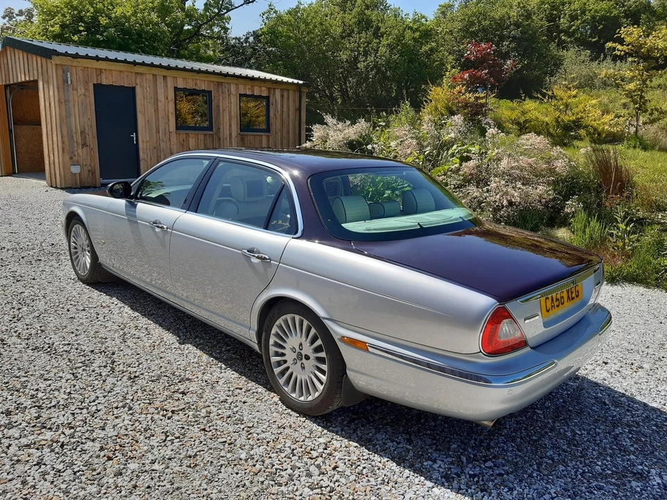 2006 Daimler - Image 5 of 30