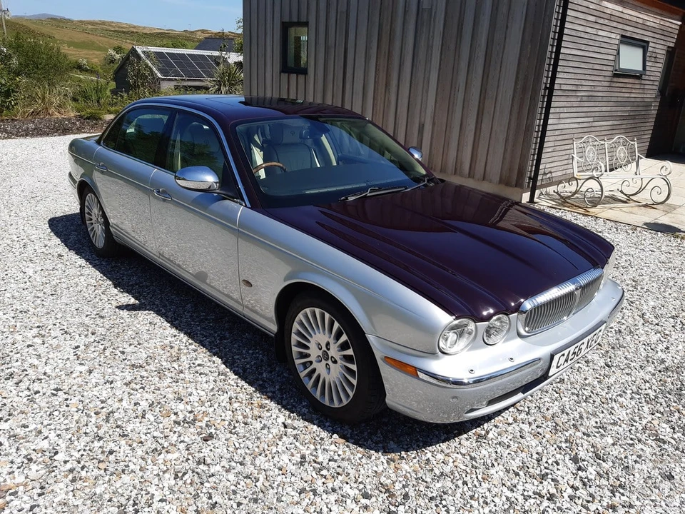 2006 Daimler - Image 3 of 30
