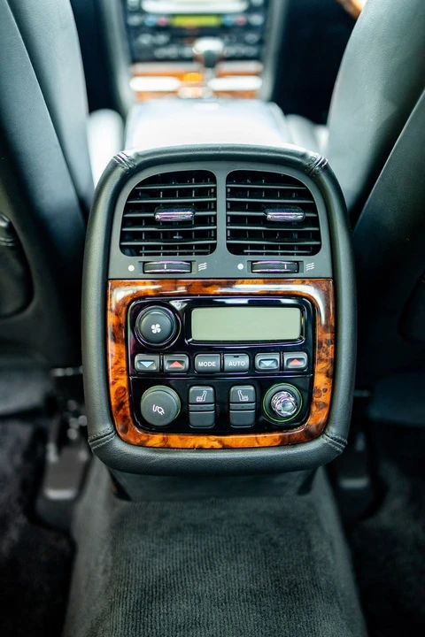 2006 Daimler - Image 11 of 30