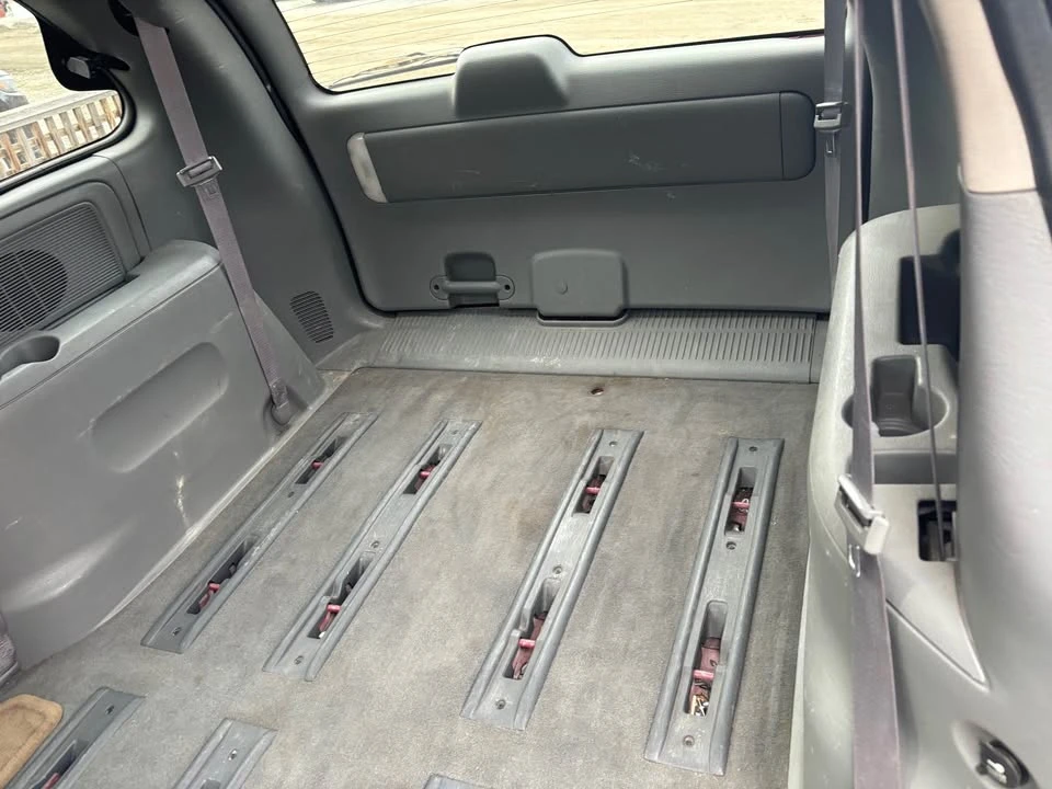 2006 Dodge Caravan - Image 8 of 9