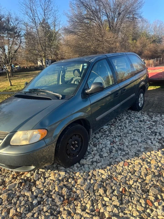 2006 Dodge Caravan - Image 2 of 6
