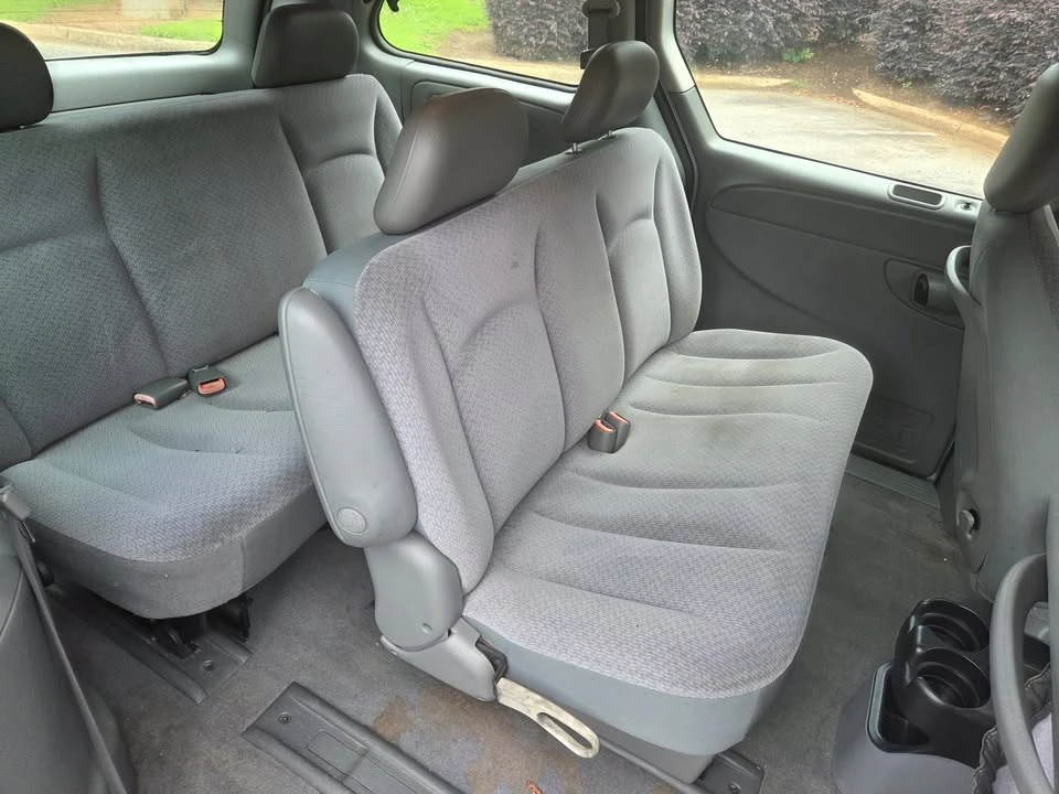2006 Dodge Caravan - Image 12 of 20